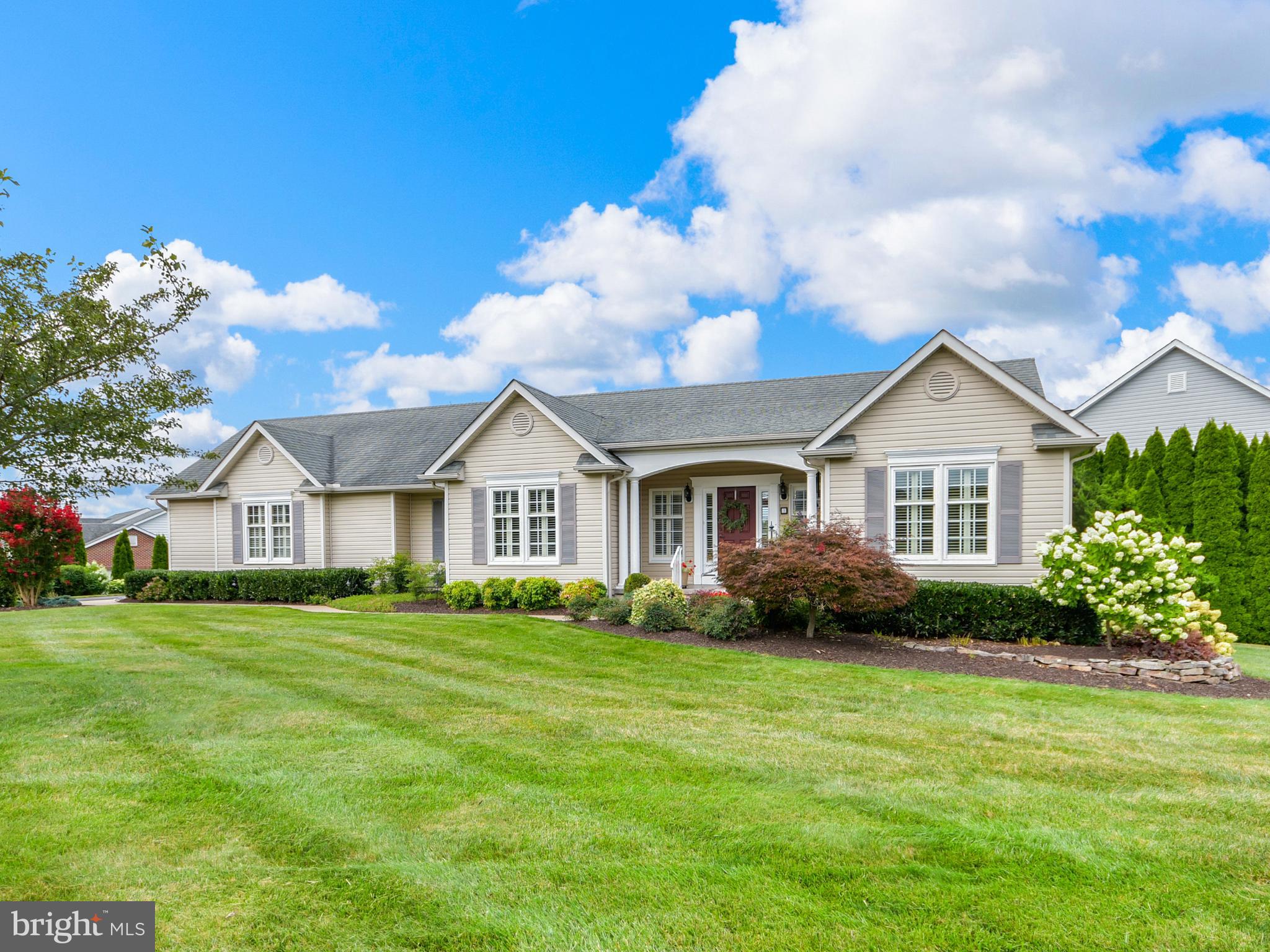 FOXFIELD AT MIDDLETOWN - Residential Lease