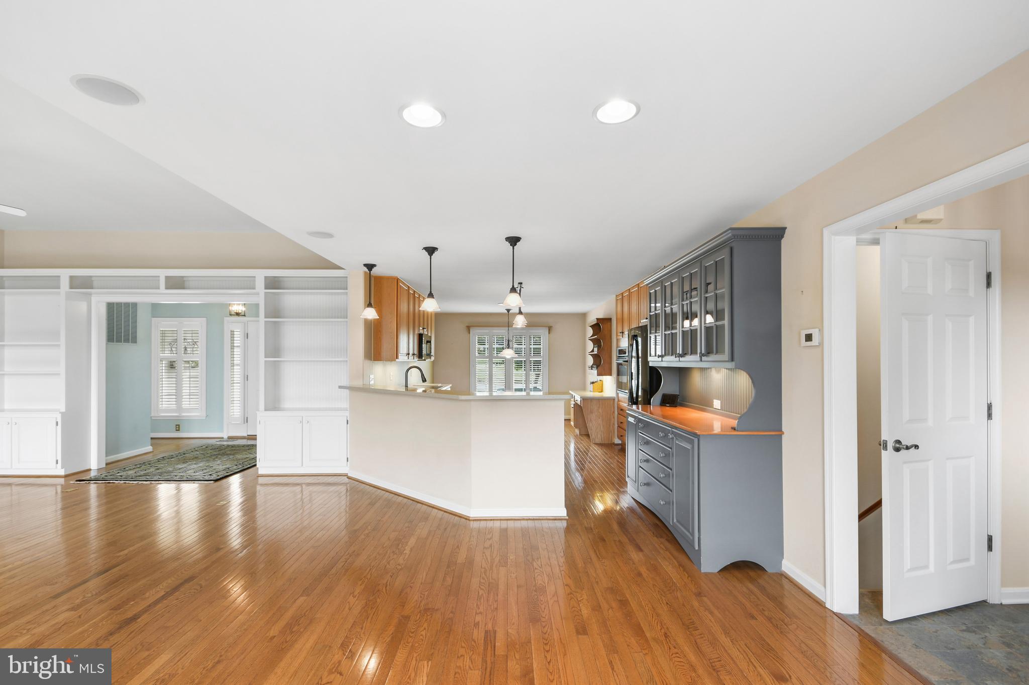 FOXFIELD AT MIDDLETOWN - Residential Lease