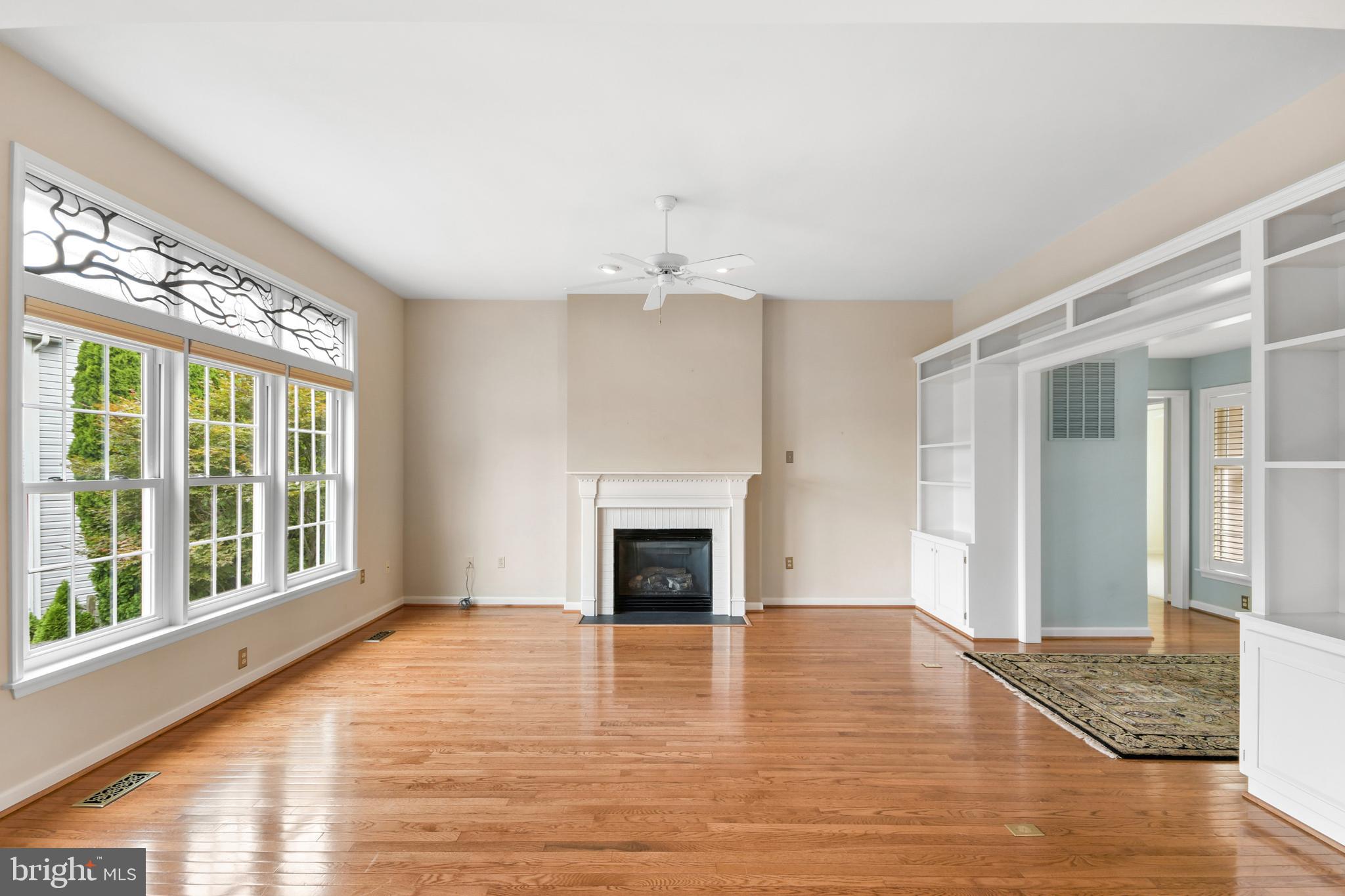 FOXFIELD AT MIDDLETOWN - Residential Lease