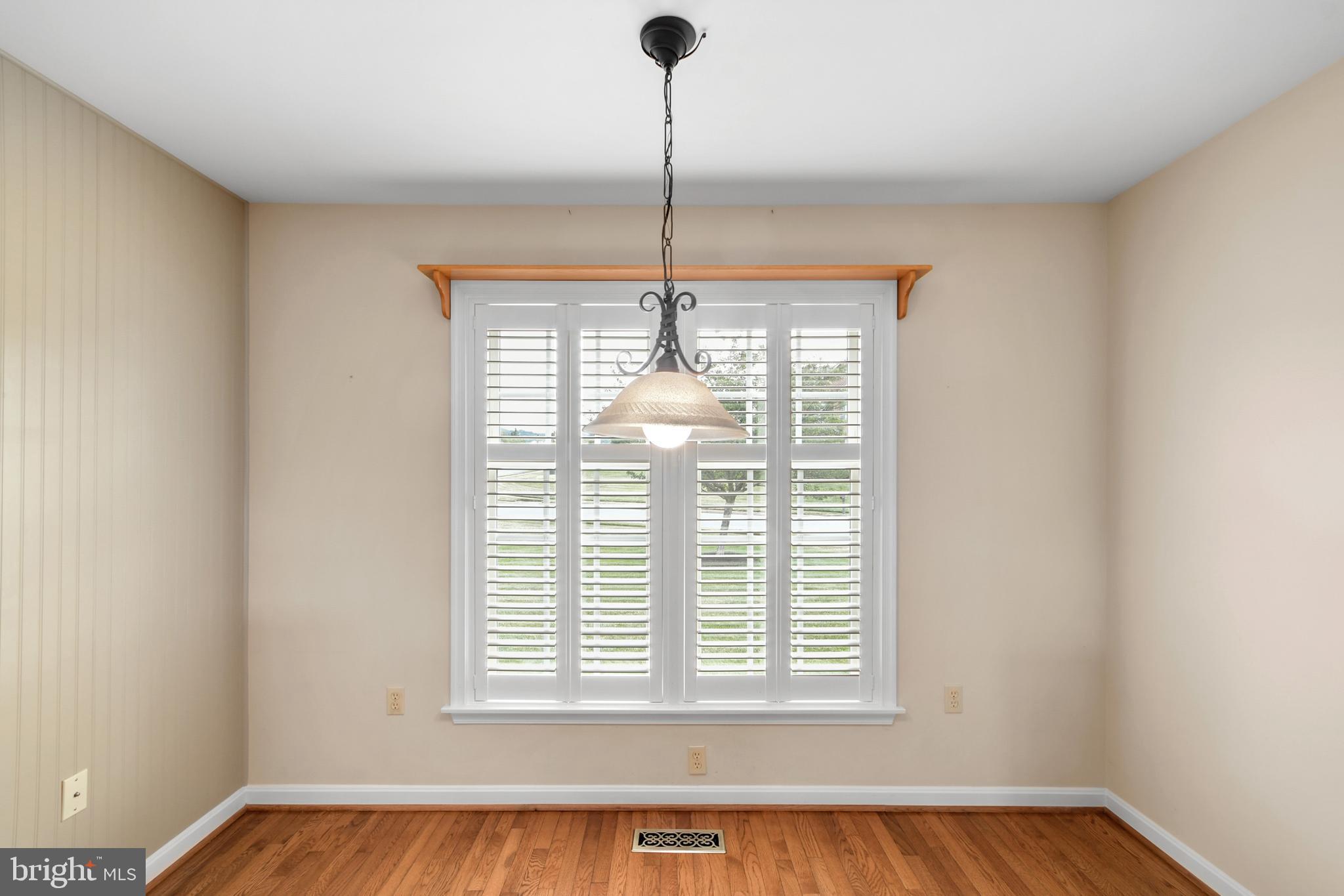 FOXFIELD AT MIDDLETOWN - Residential Lease