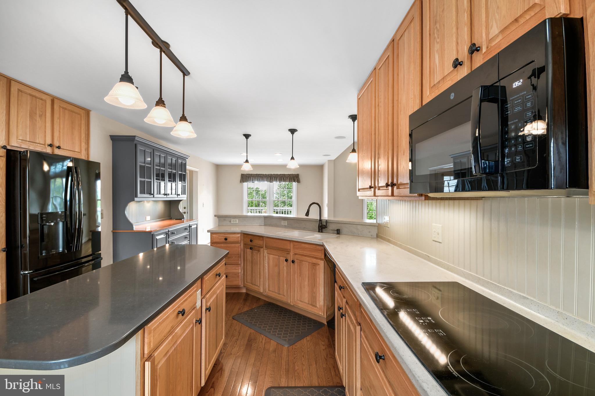 FOXFIELD AT MIDDLETOWN - Residential Lease