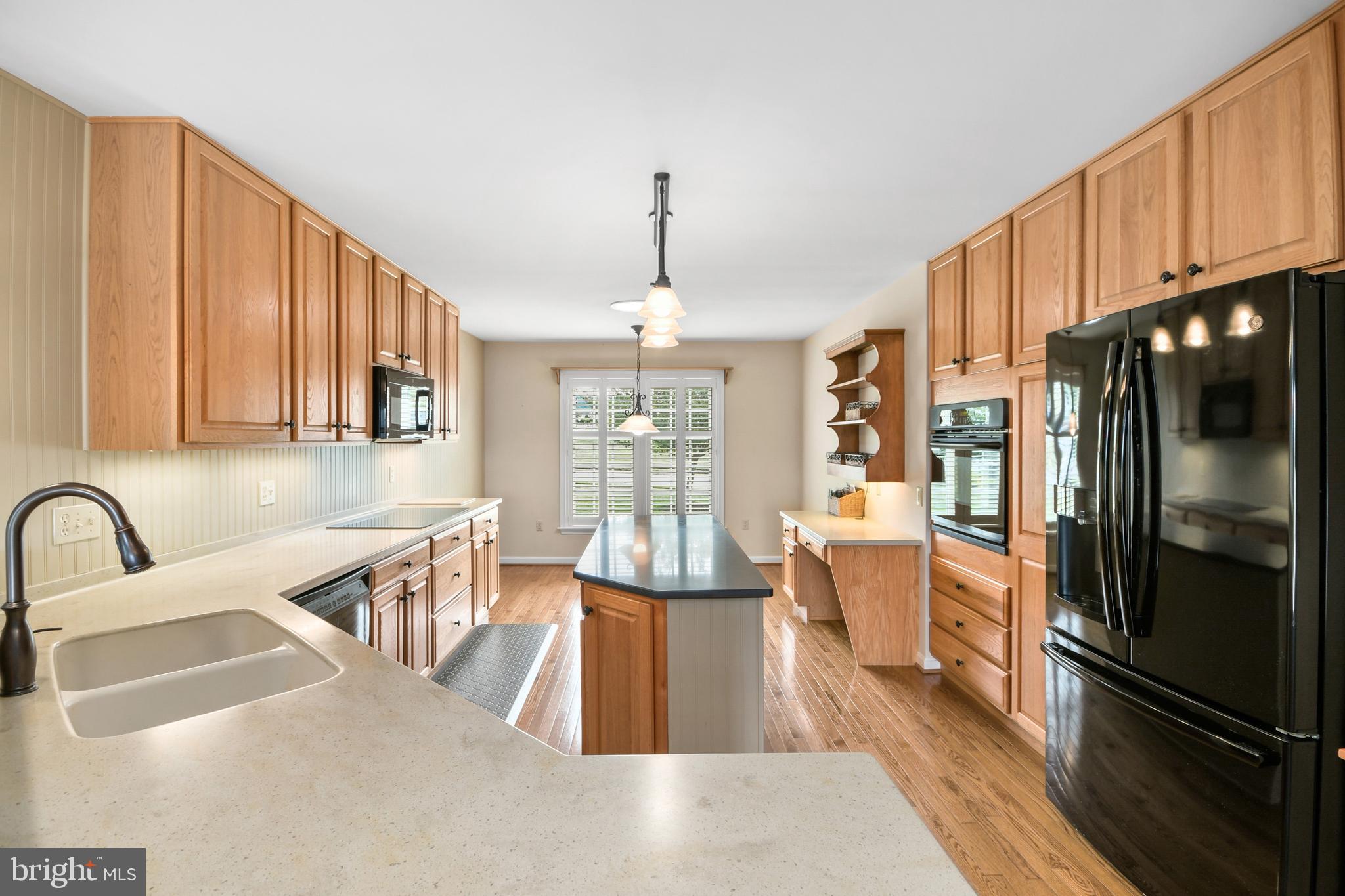 FOXFIELD AT MIDDLETOWN - Residential Lease