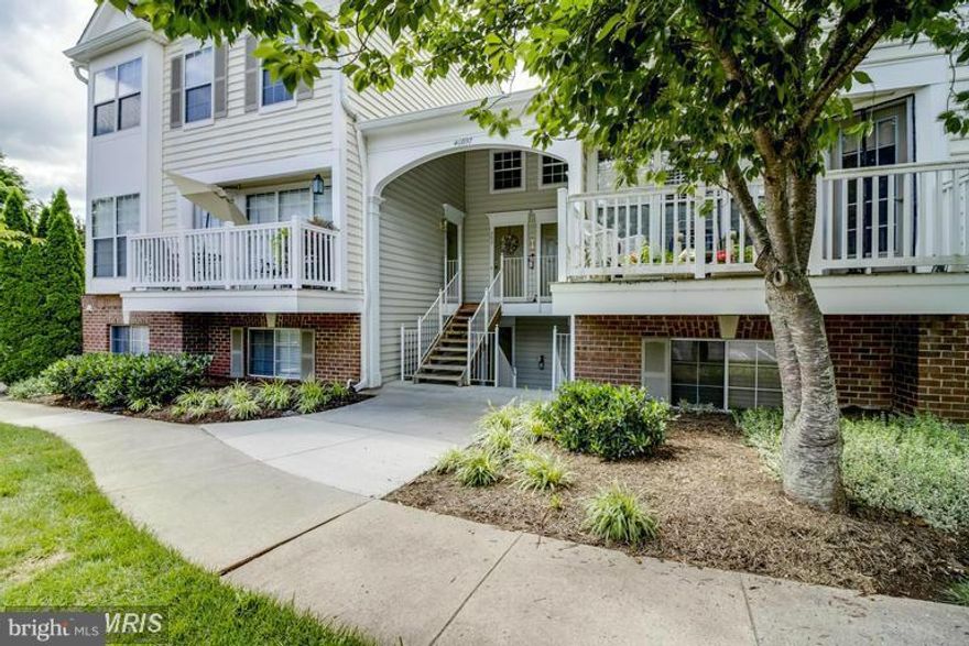 Beautiful, well maintained condo with patio that backs to wooded area.Updated kitchen with granite counter tops and tiled bathrooms, very clean and bright!! Great location close to shopping, schools. Community swimming pool right across the street!!!Condo fees included in rent.