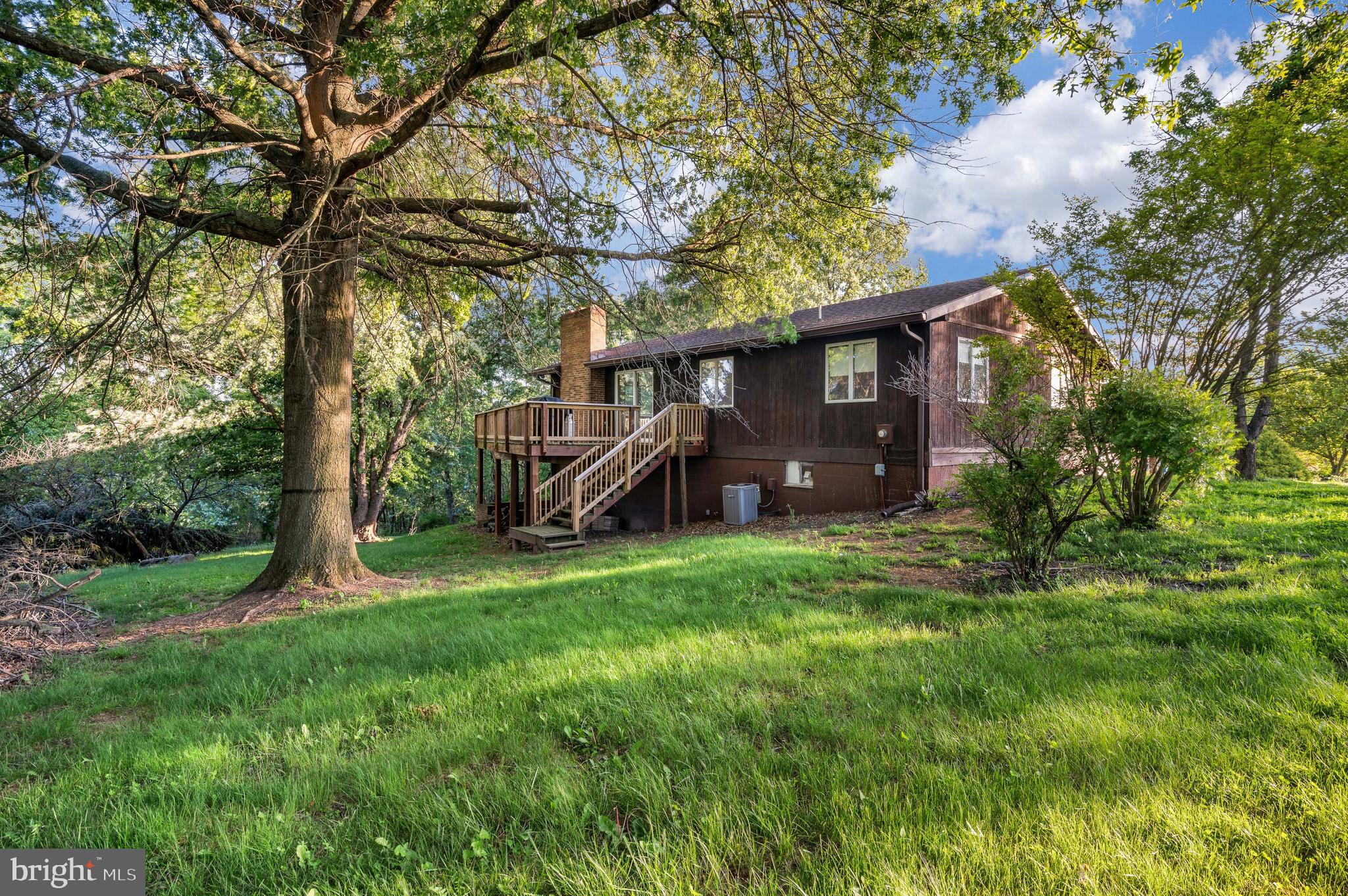 COOL HOLLOW ESTATES - Residential