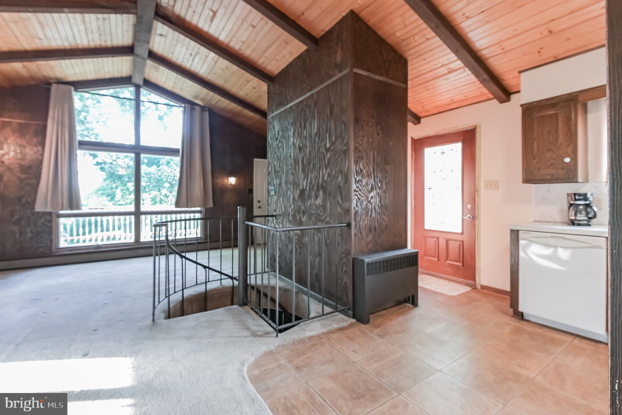 COOL HOLLOW ESTATES - Residential