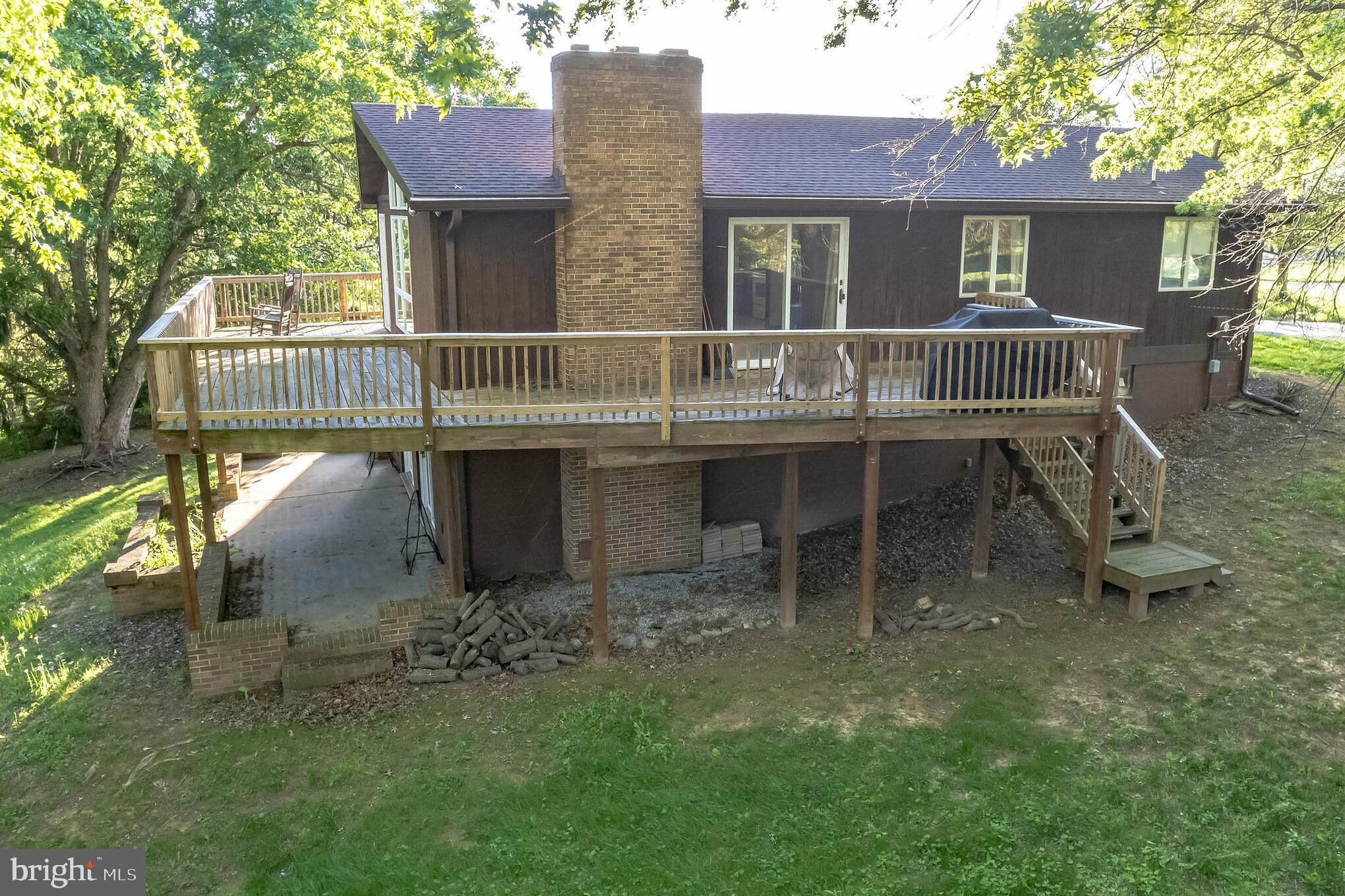 COOL HOLLOW ESTATES - Residential