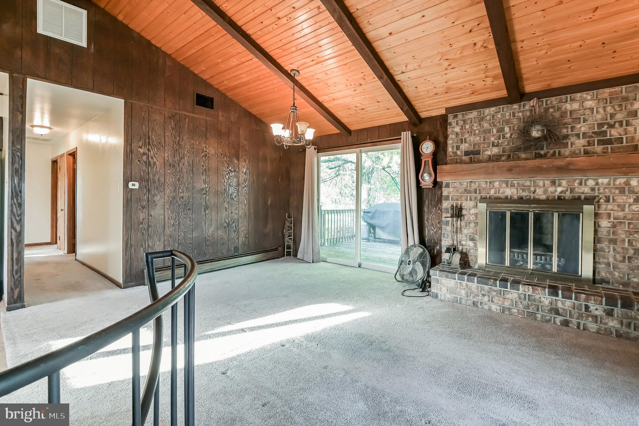 COOL HOLLOW ESTATES - Residential