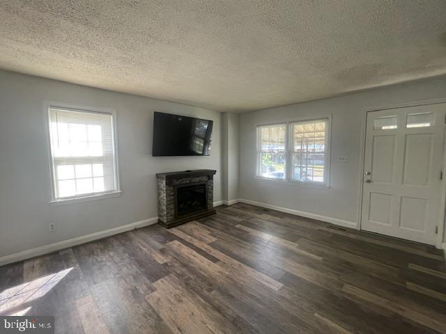 LEEANNE - Residential