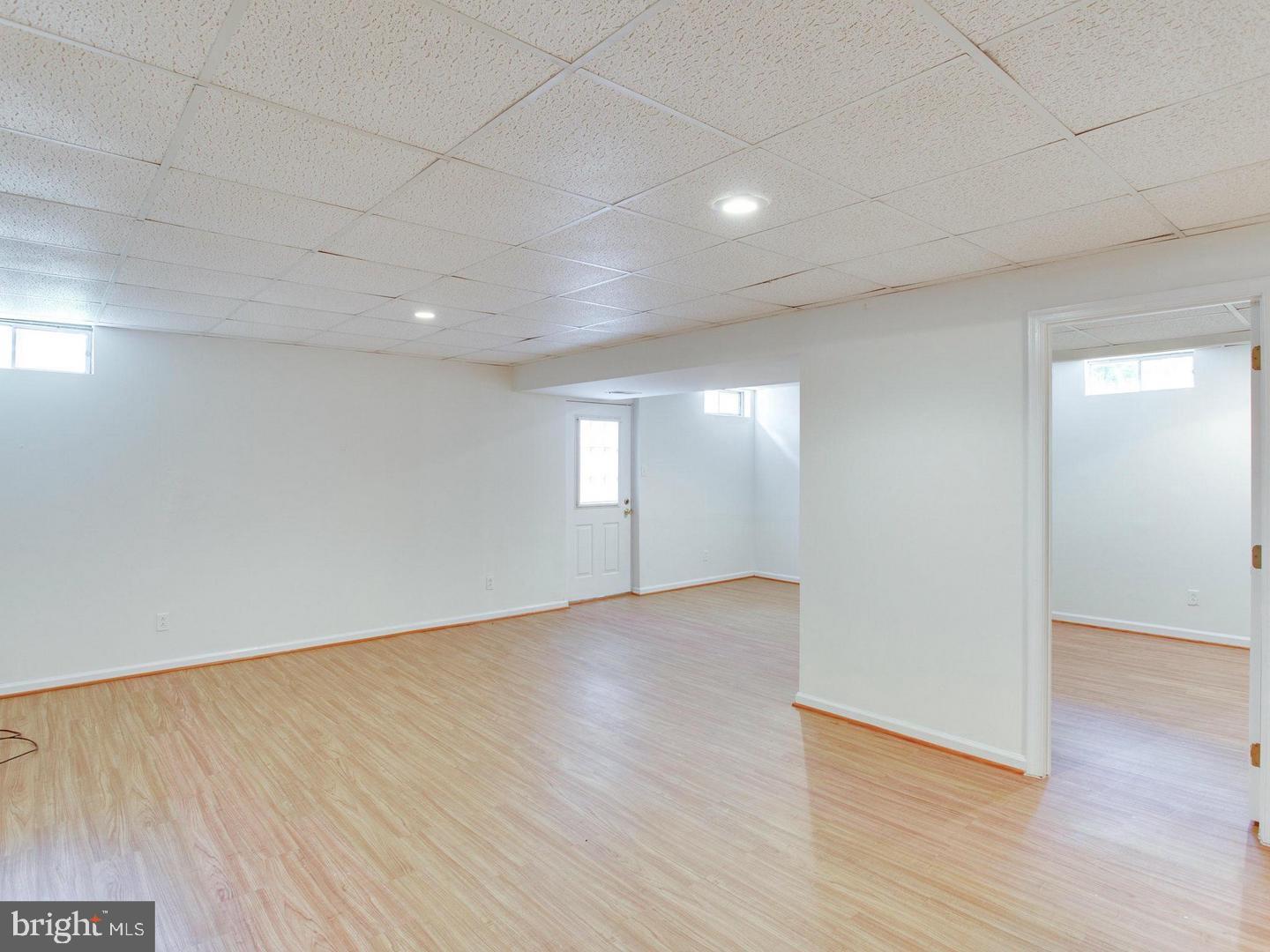 MILL CREEK SOUTH - Residential Lease