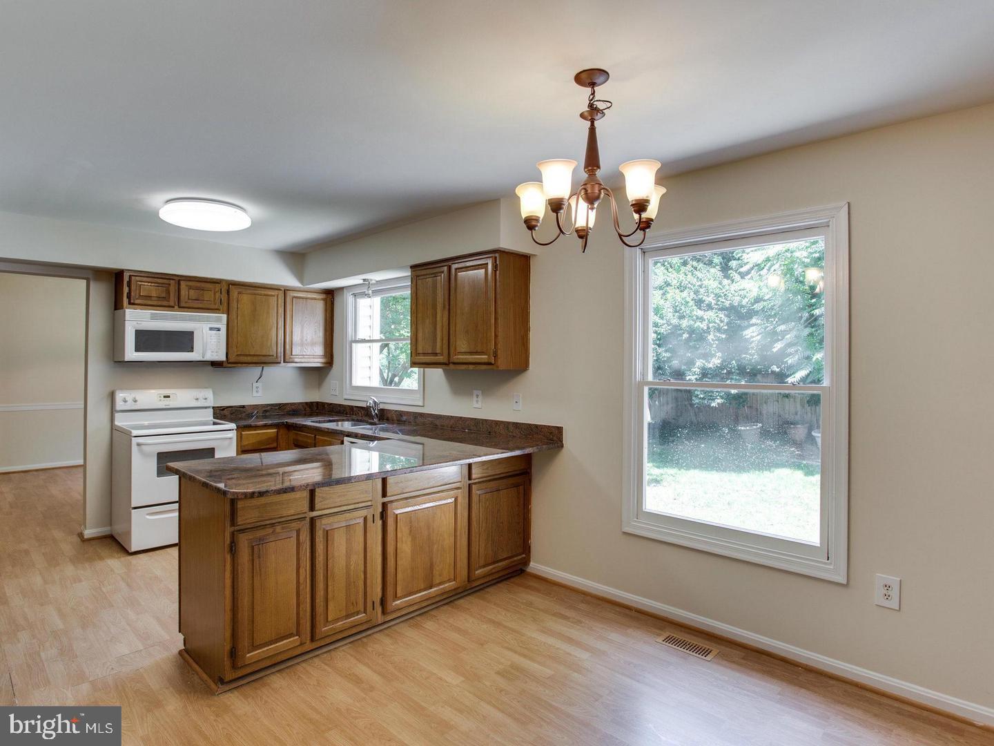 MILL CREEK SOUTH - Residential Lease