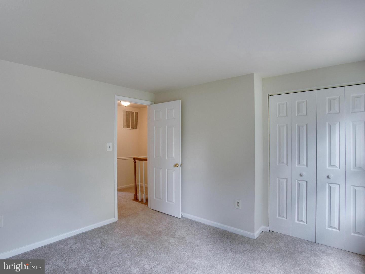 MILL CREEK SOUTH - Residential Lease