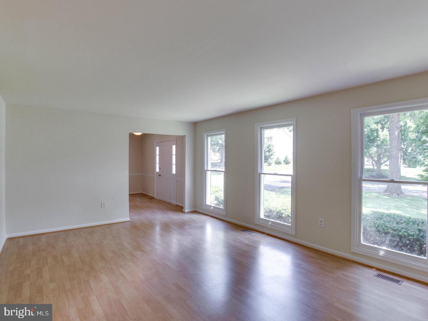 MILL CREEK SOUTH - Residential Lease