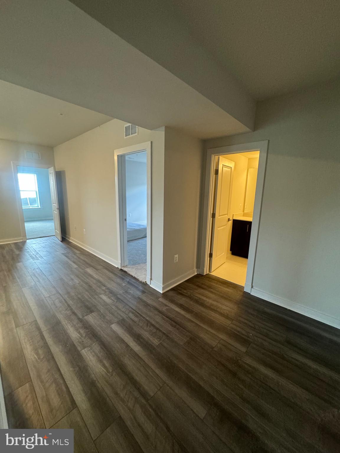 FAIRWAY ESTATES - Residential Lease