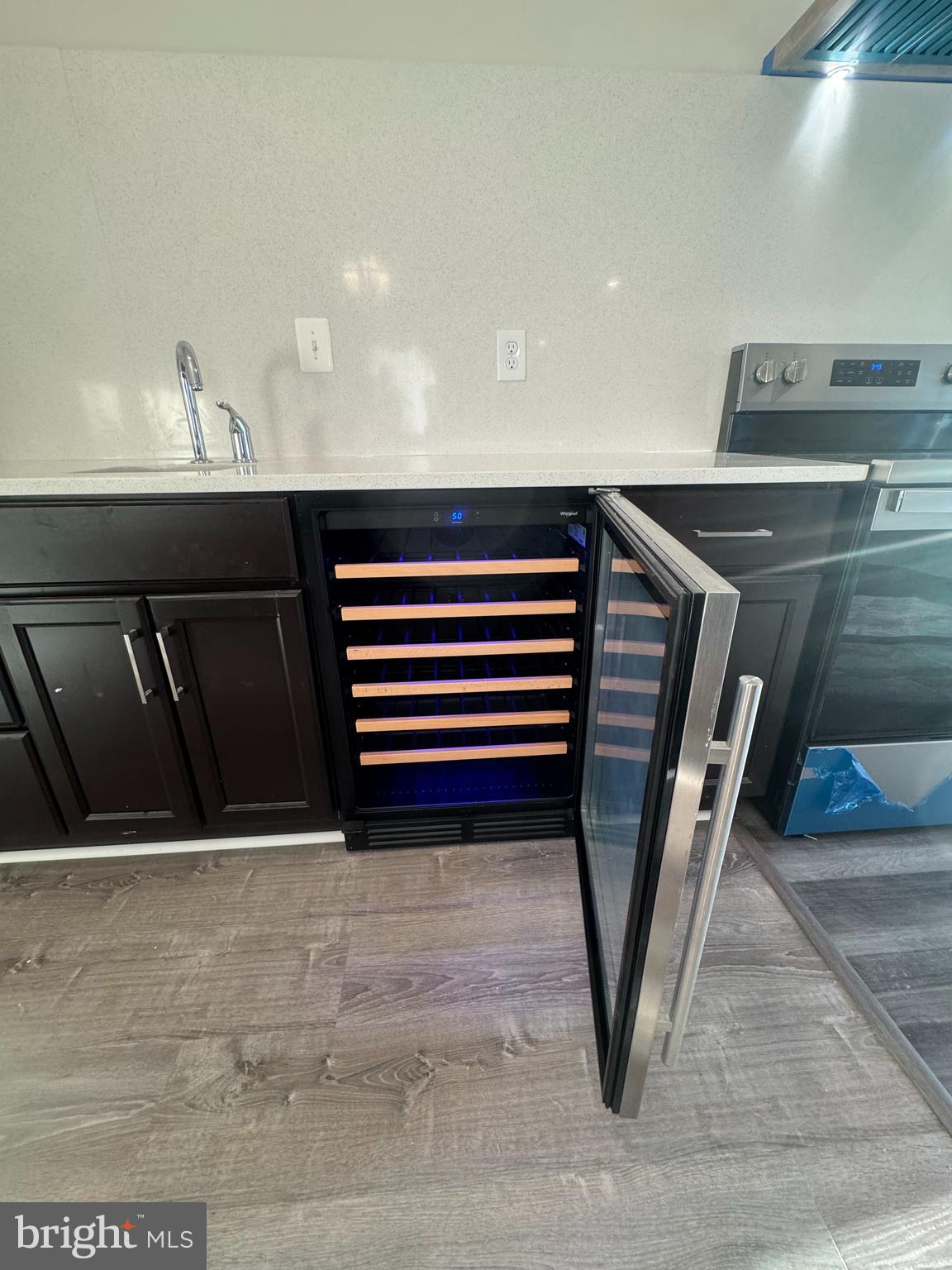 FAIRWAY ESTATES - Residential Lease