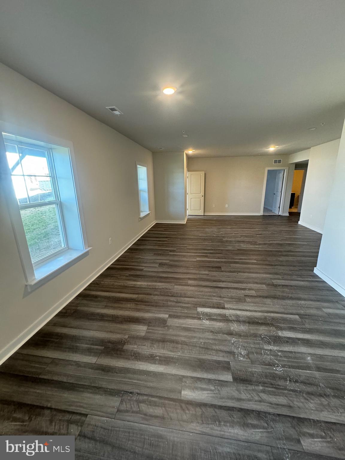 FAIRWAY ESTATES - Residential Lease