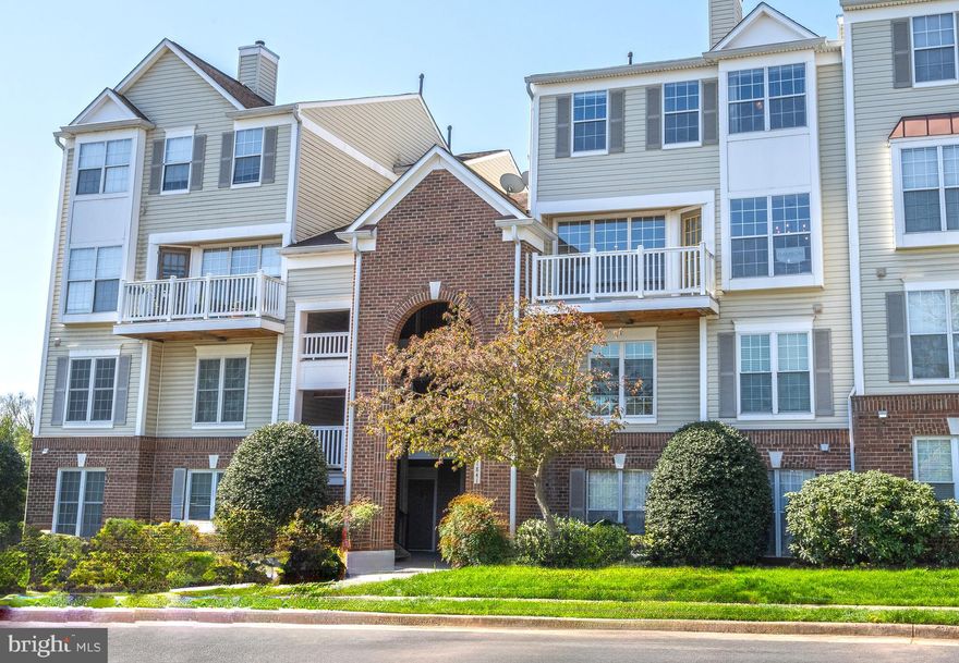 Welcome to this beautiful move in ready 2 bedroom, 1 and a half bath home located in the highly sought-after neighborhood of Chatham Green! As soon as you open the front door, this multi level condo welcomes you in  with an abundance of natural light.  The floor to ceiling windows are spectacular.  Come further in and you will notice that the new carpet and neutral paint palette compliment the open floor plan. The living and dining room combination along with the two sided gas fireplace and french door access to the balcony is the perfect set up for entertaining.  The updated kitchen offers white cabinets, newer granite counters, stainless appliances and a breakfast bar.  The nice sized powder room on this level is an added bonus! Head upstairs to the second level and you will find the  owners suite that offers vaulted ceilings, a fan, a walk-in closet and direct access to the large bathroom with double vanities and a tub/shower set up.  The additional bedroom/ den/ office also has vaulted ceilings and a nice size closet.   The washer and dryer are conveniently located on this level as well with their own separate room.
As if all this wasn't enough... the convenient location might be the clincher! This property is located near Route 7, Fairfax County Parkway, Dulles Airport, and Tysons Corner.   Truly everything you need is just a short distance away. The neighborhood itself offers a variety of amenities, including trails, pools, and parks, ensuring plenty of opportunities for outdoor enjoyment.  This property should be snapped up quickly! Don't wait....