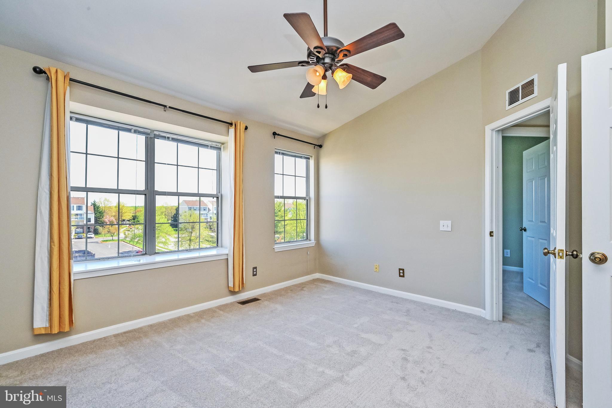 CHATHAM GREEN CONDOMINIUM - Residential