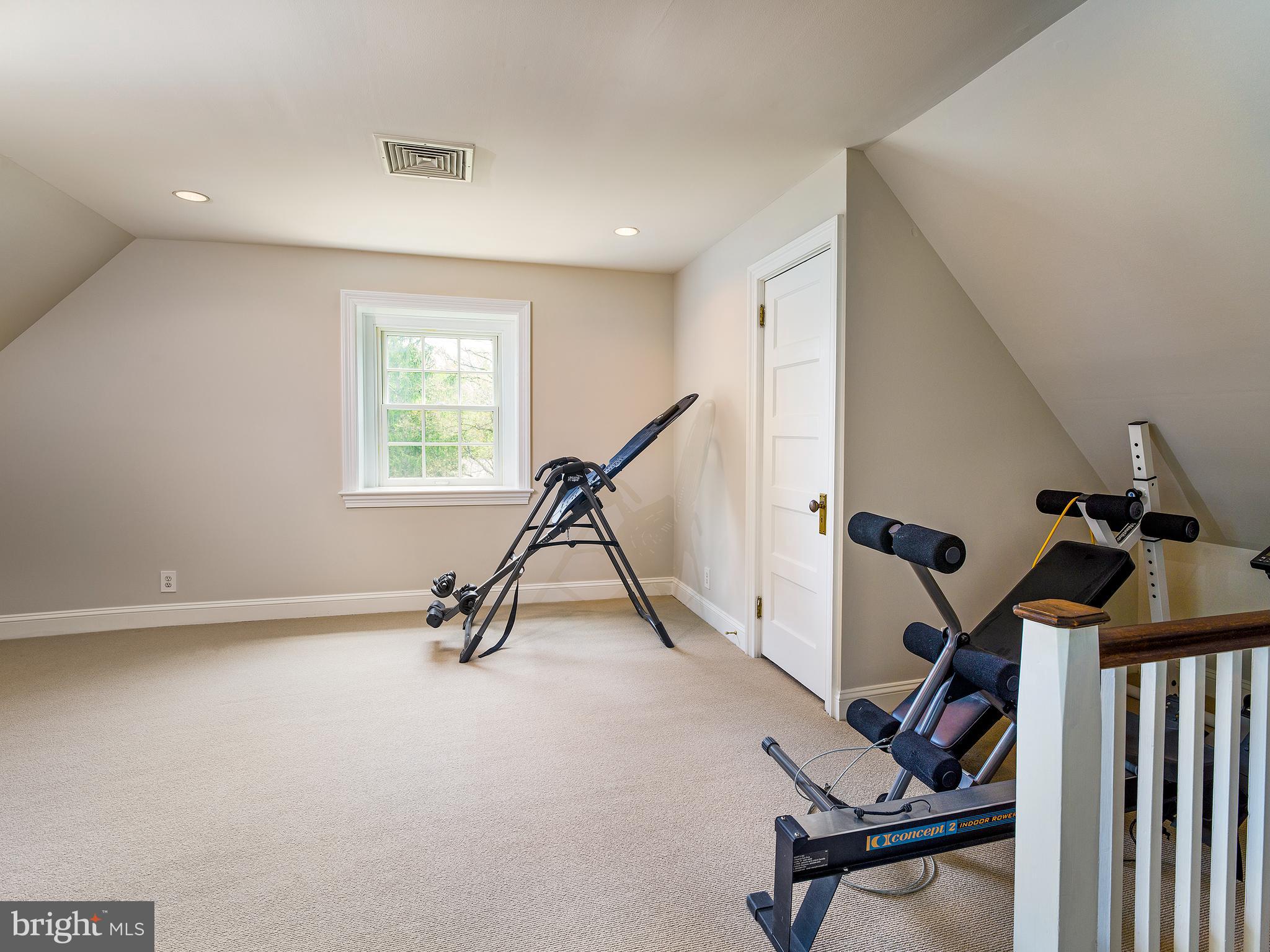 BRYN MAWR - Residential