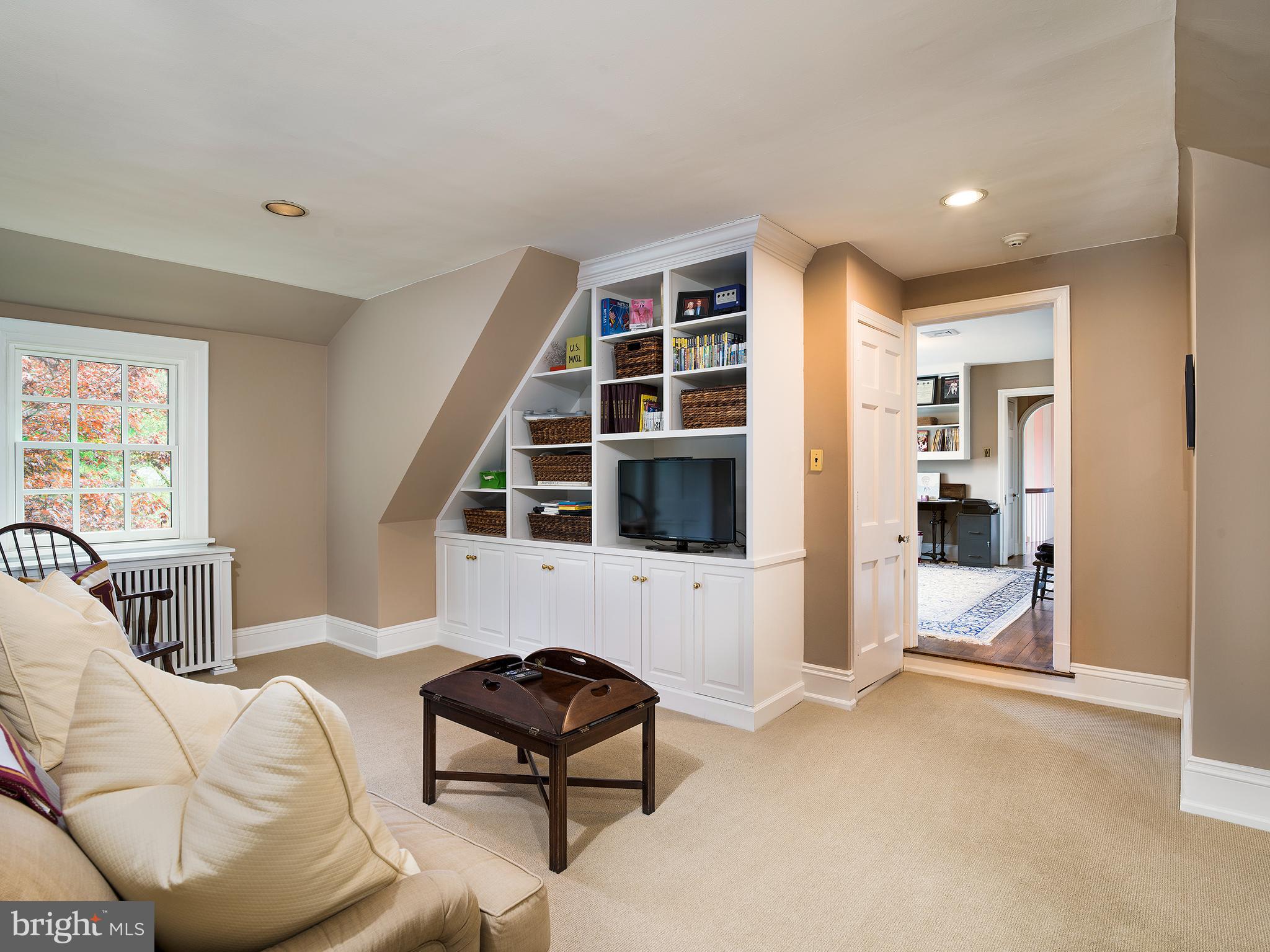 BRYN MAWR - Residential