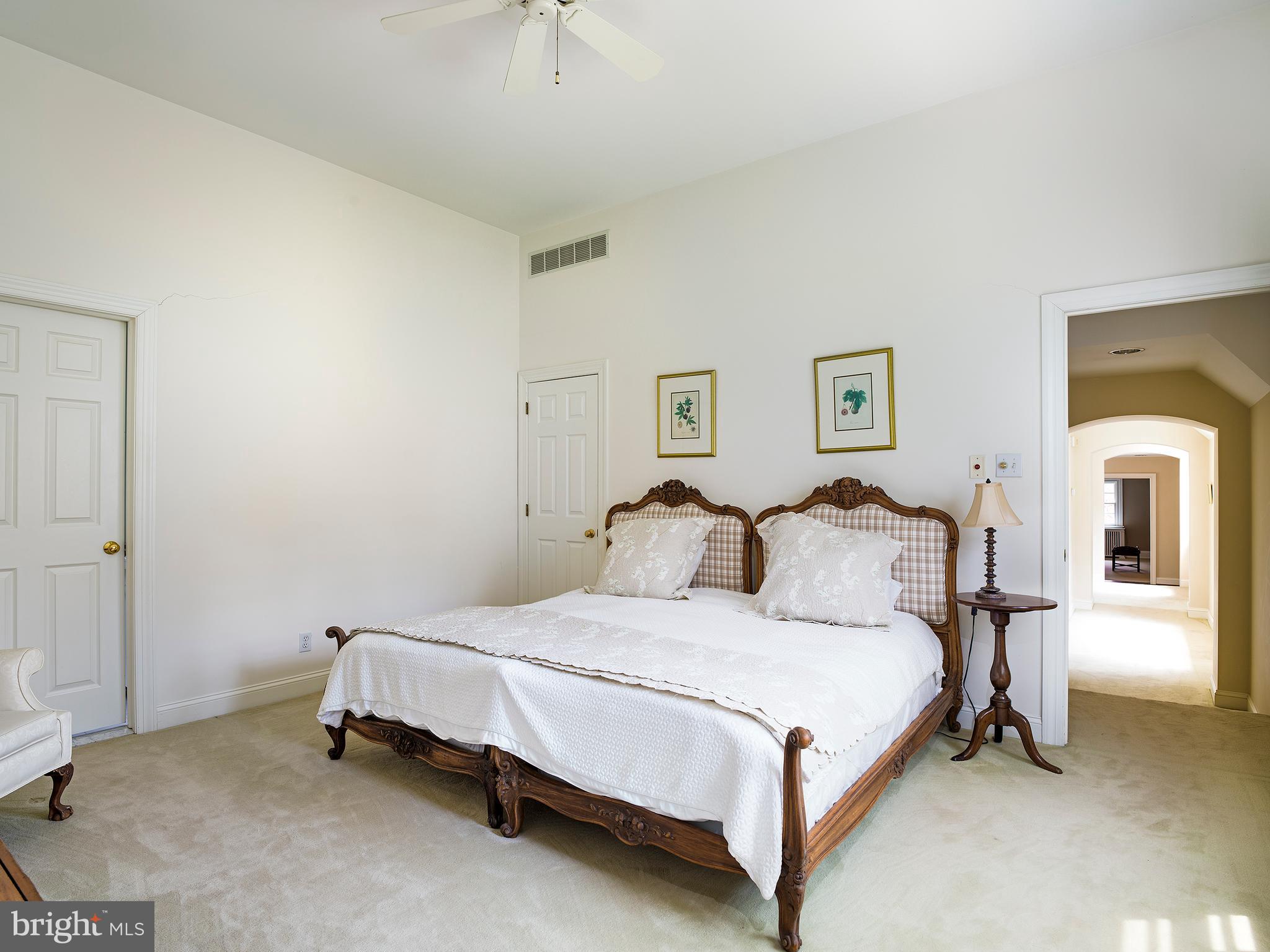 BRYN MAWR - Residential