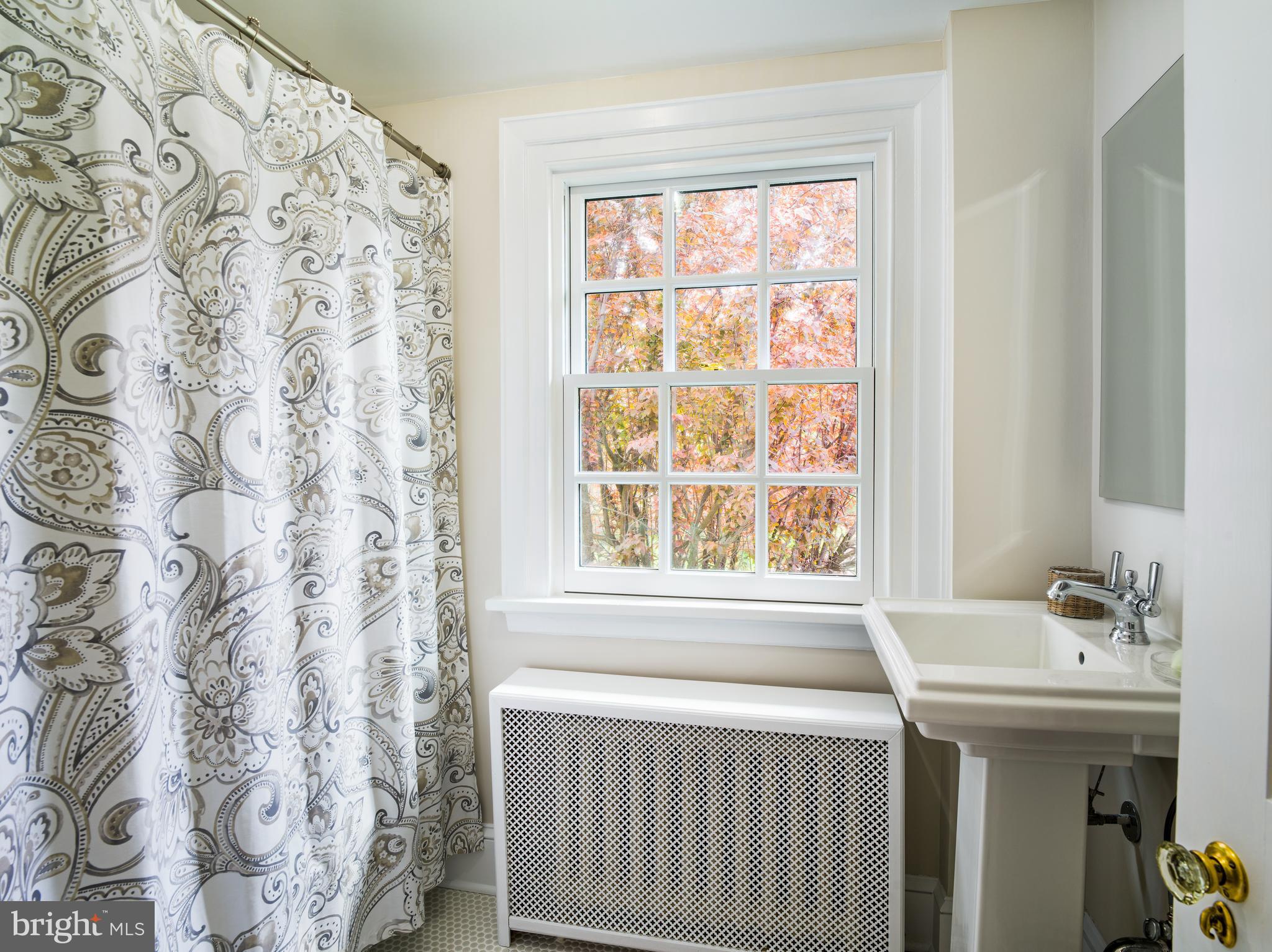 BRYN MAWR - Residential