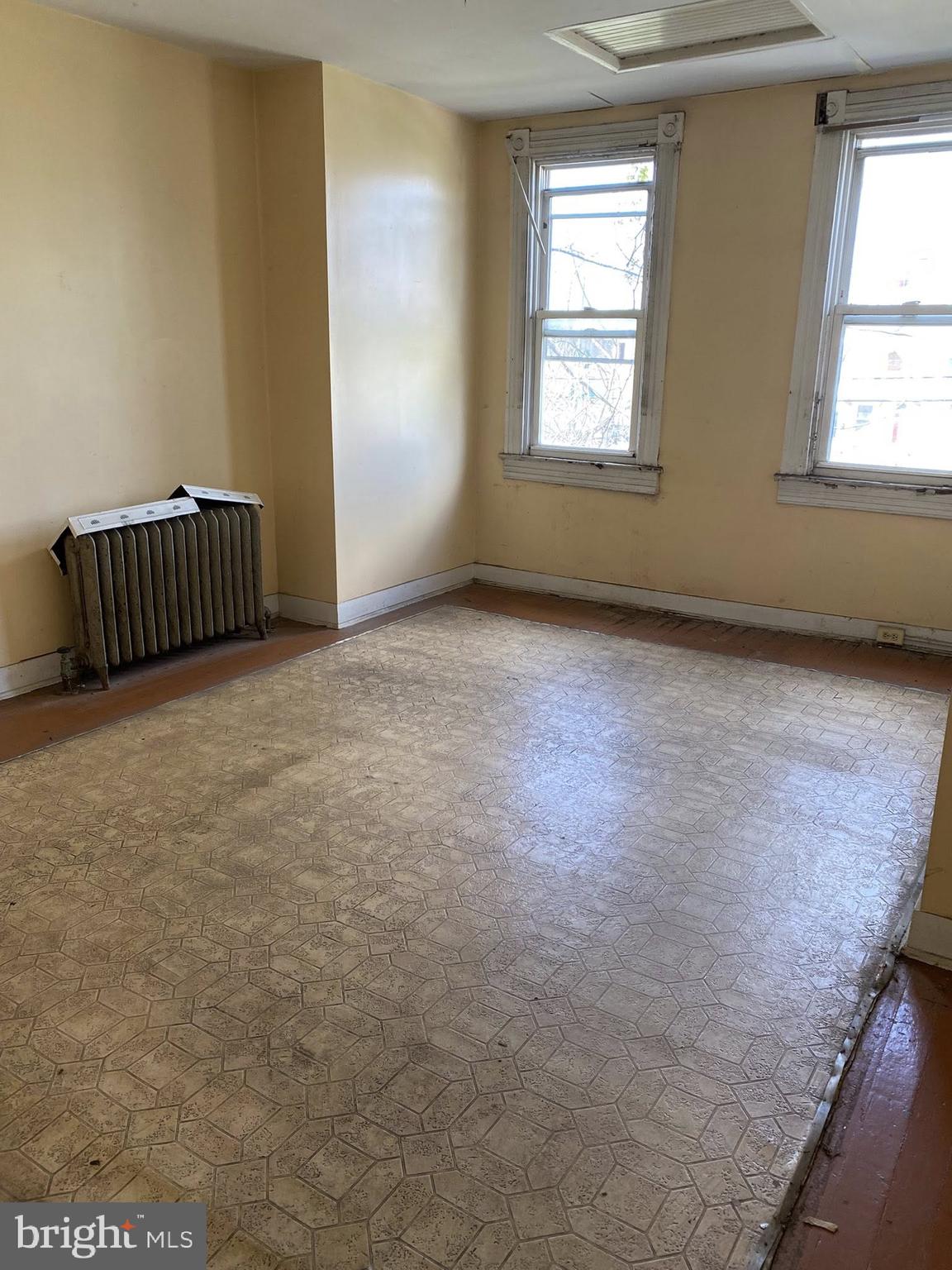 LEXINGTON - Residential