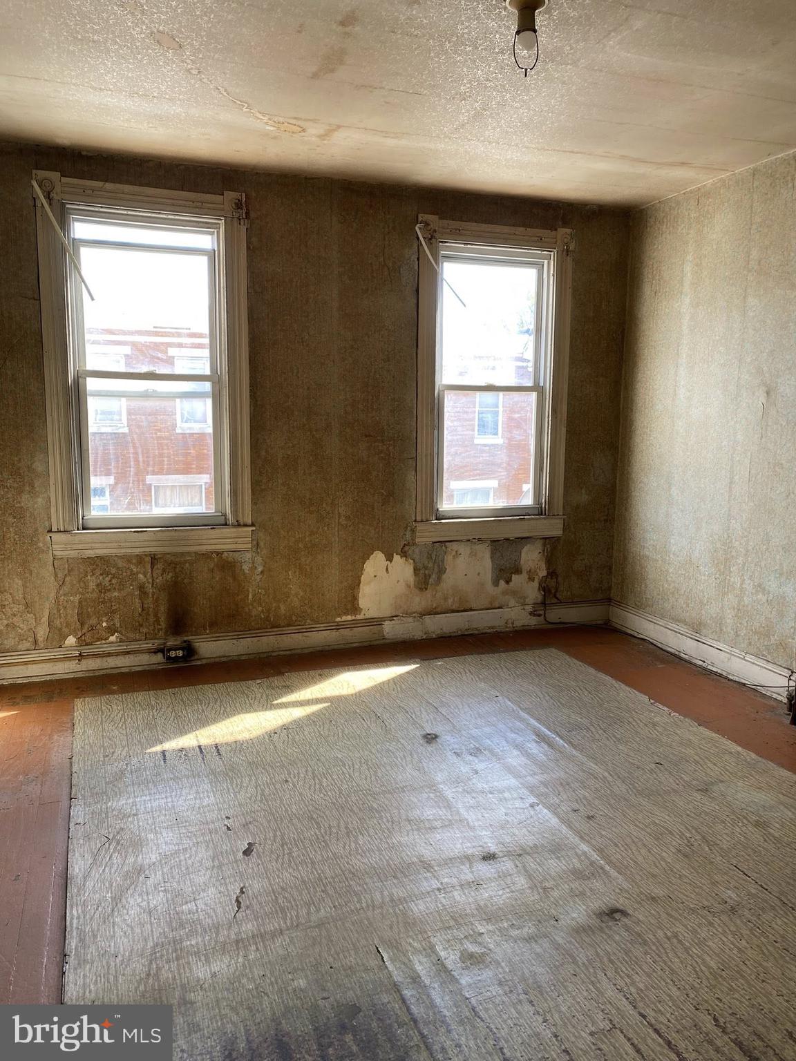 LEXINGTON - Residential