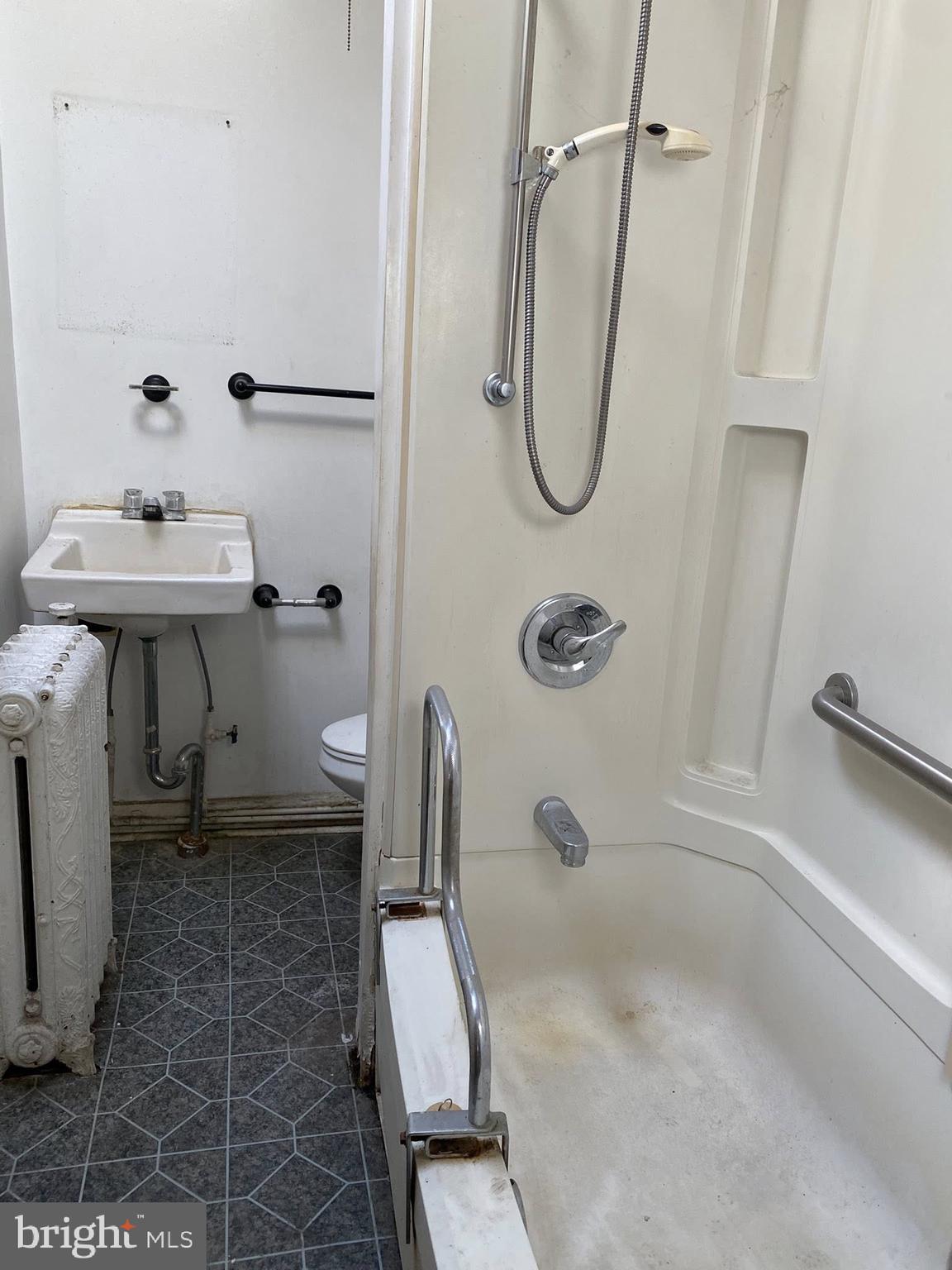 LEXINGTON - Residential