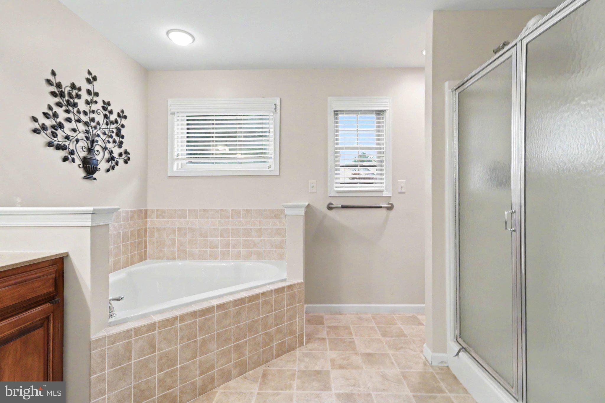BROOKSHIRE - Residential