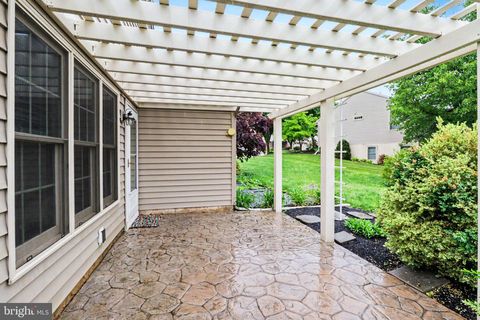 Tiny photo for 749 Heather Ridge, MANHEIM, PA 17545 (MLS # PALA2088668)