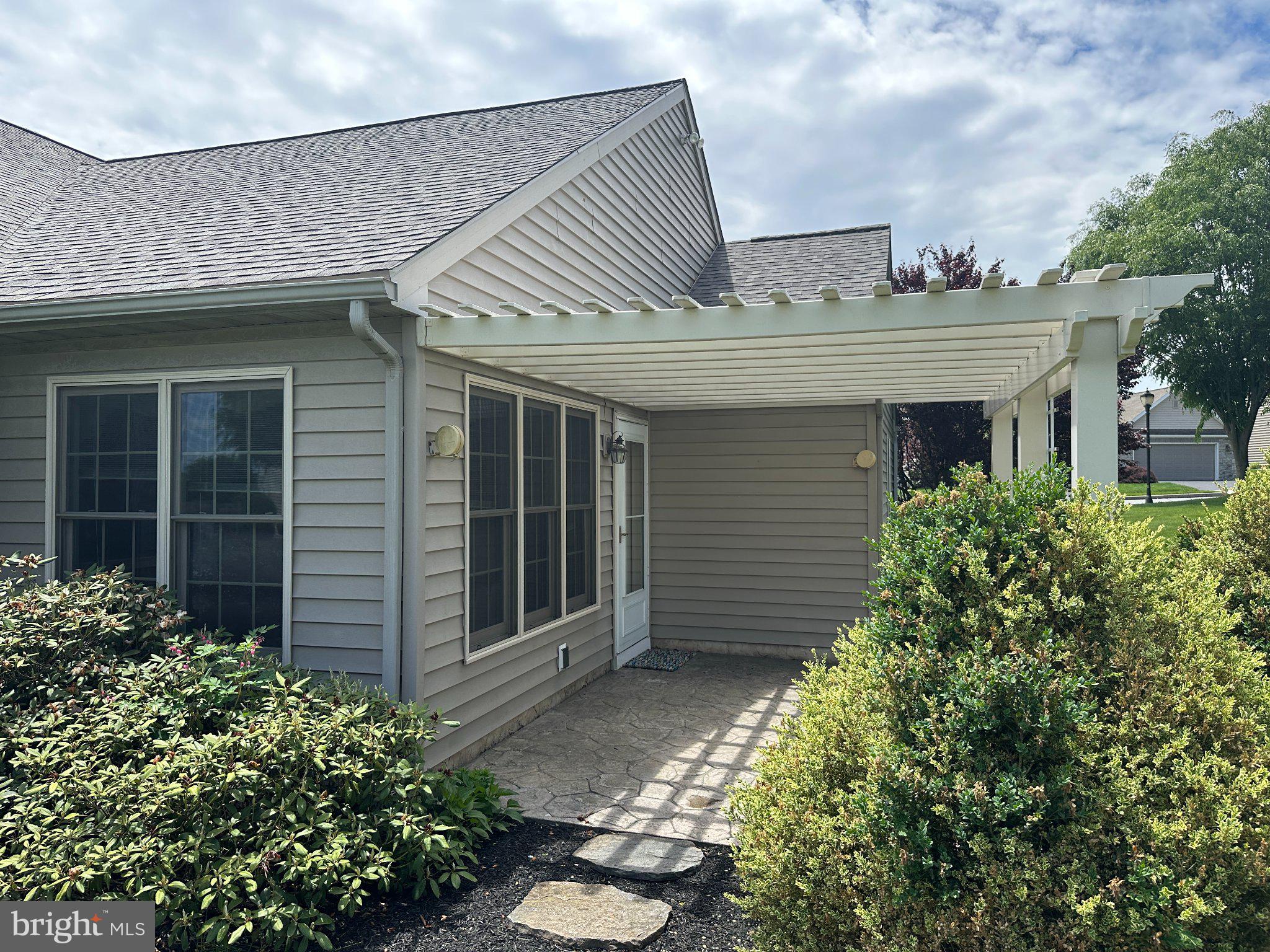 BROOKSHIRE - Residential
