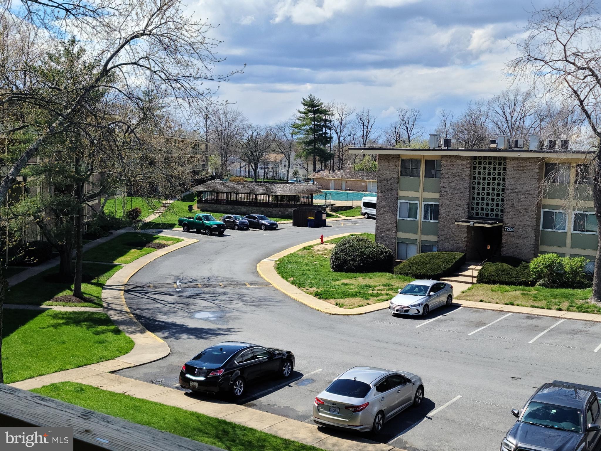 HOLLY HILL CONDOMINIUMS - Residential