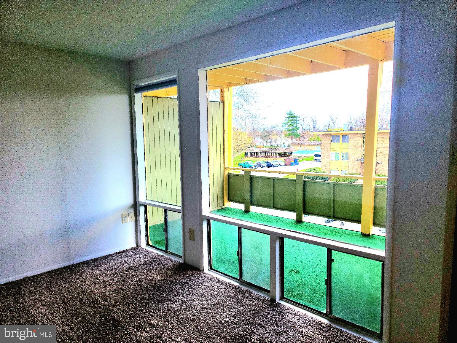 HOLLY HILL CONDOMINIUMS - Residential