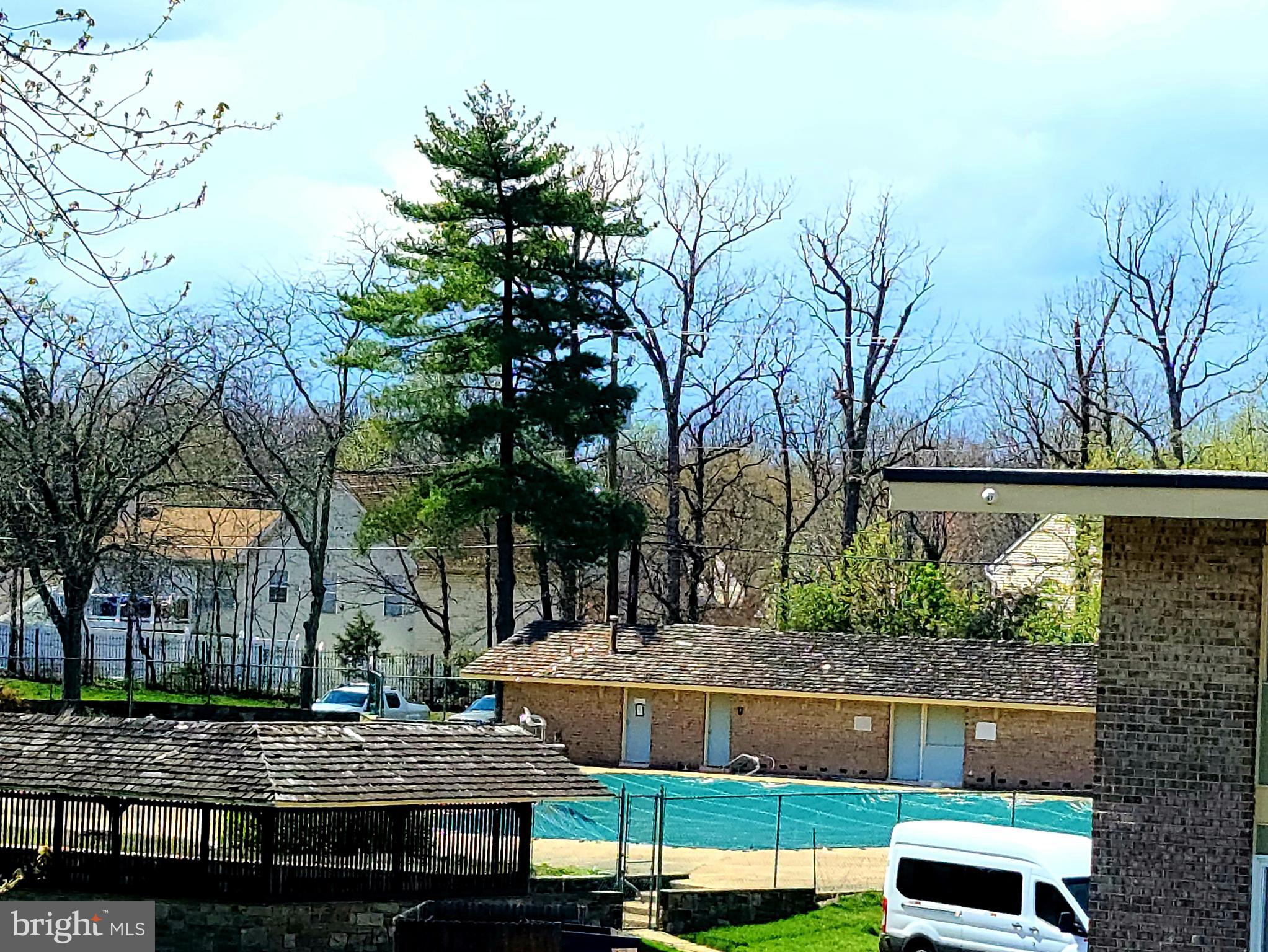 HOLLY HILL CONDOMINIUMS - Residential