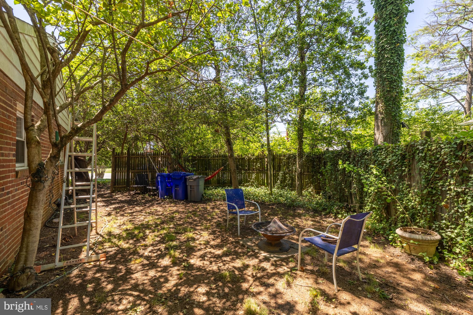 ALTA VISTA TERRACE - Residential