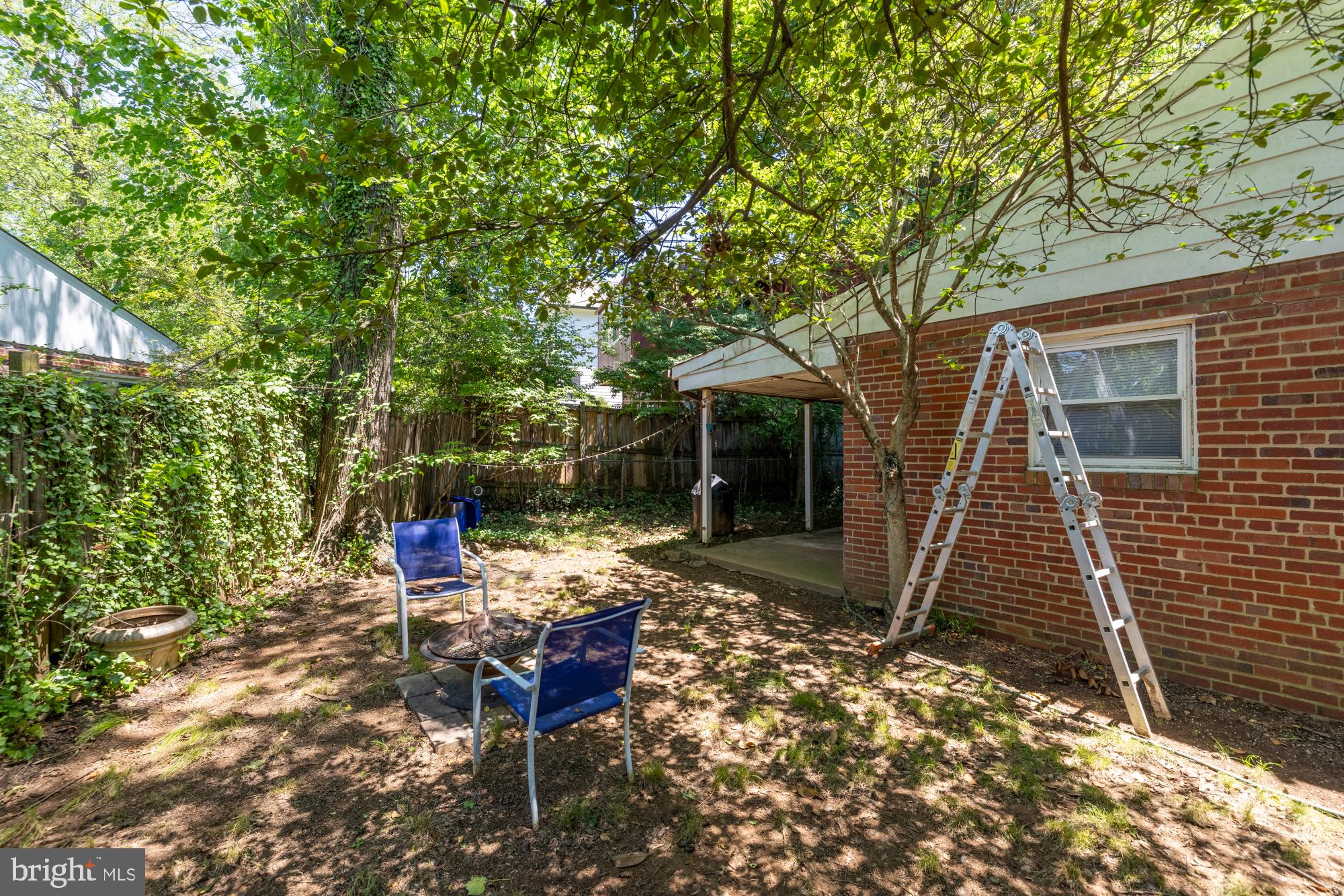 ALTA VISTA TERRACE - Residential