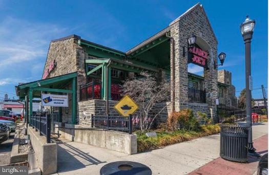 HICKORY HILL - Residential