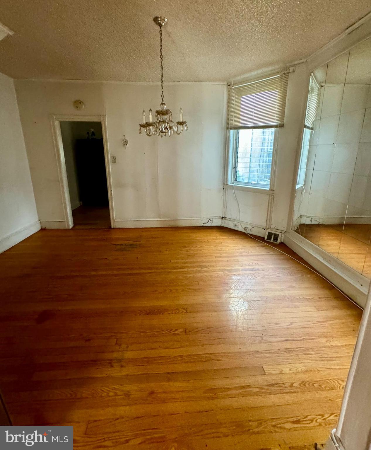 COBBS CREEK - Residential