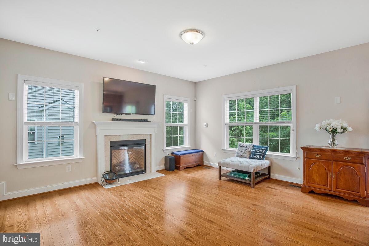 BROAD CREEK - Residential