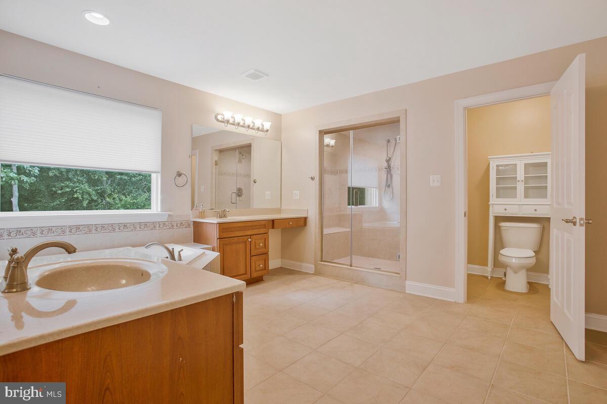 BROAD CREEK - Residential