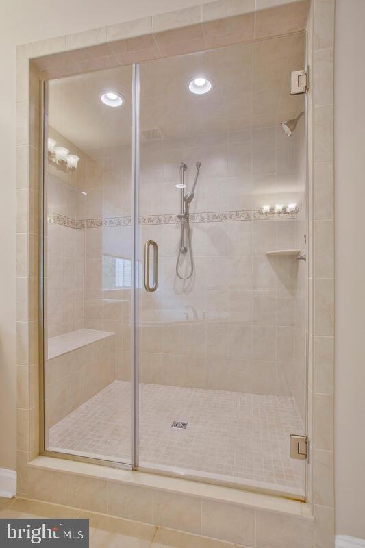 BROAD CREEK - Residential