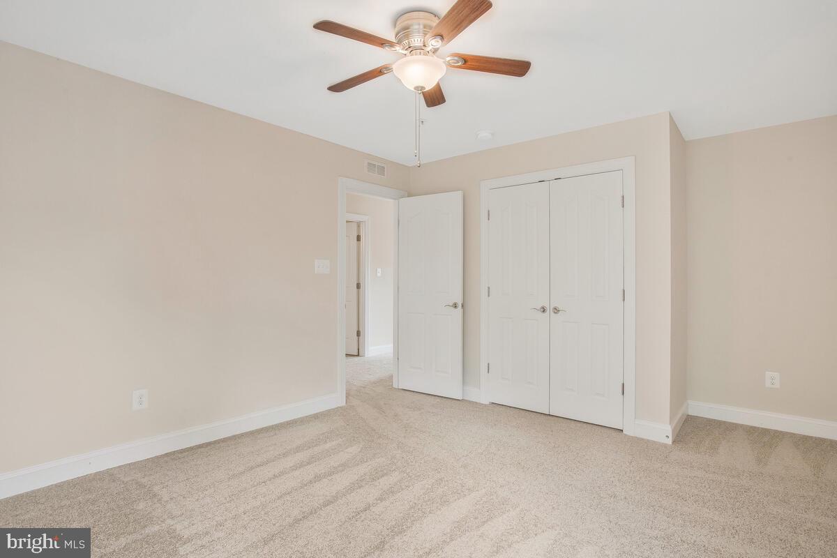 BROAD CREEK - Residential