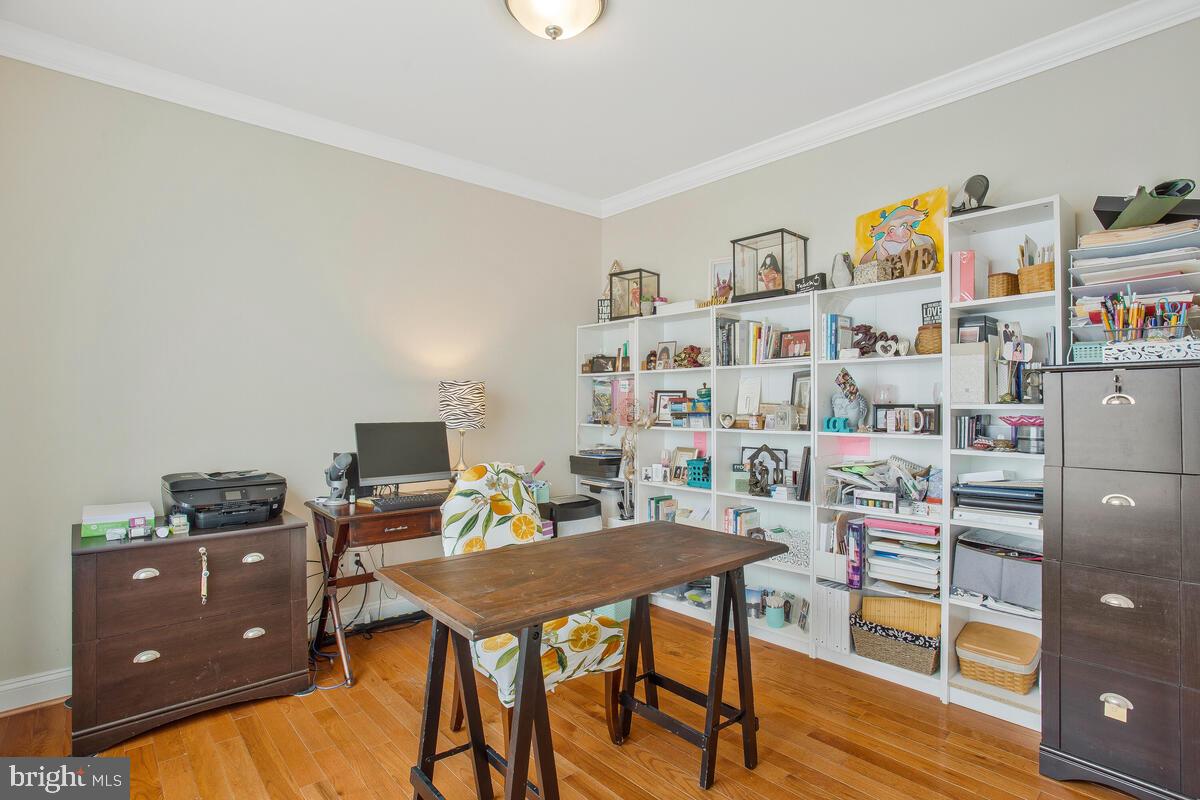 BROAD CREEK - Residential