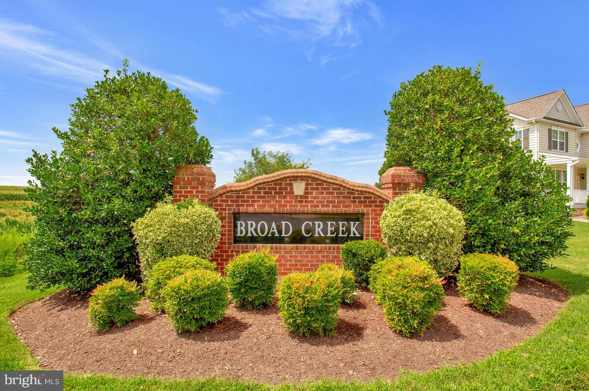 BROAD CREEK - Residential