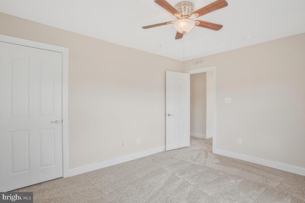 BROAD CREEK - Residential