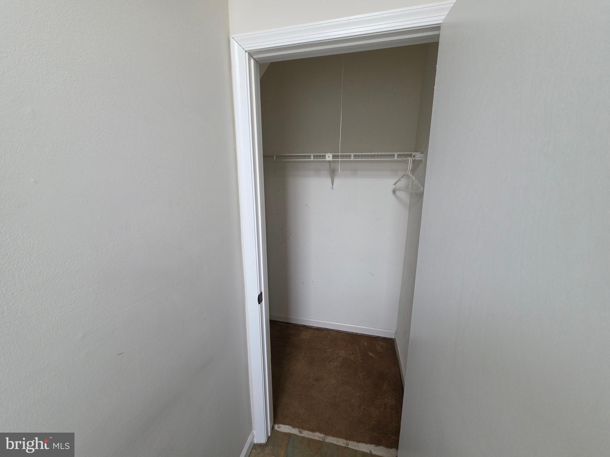 SAW MILL VALLEY - Residential Lease