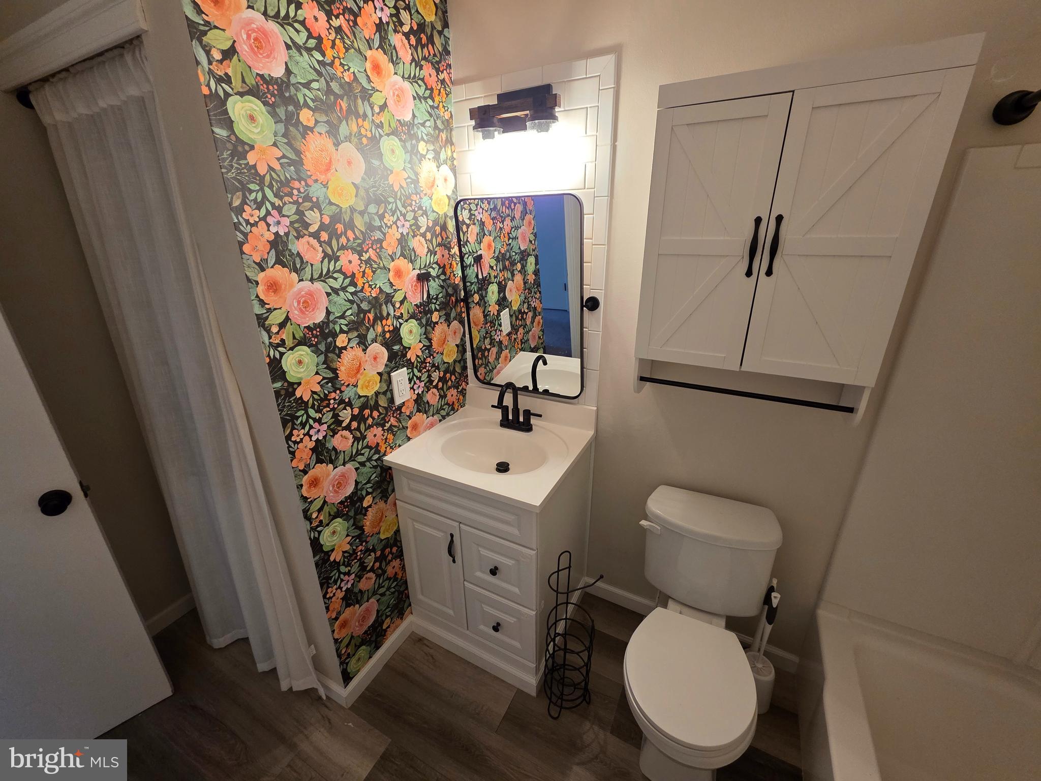 SAW MILL VALLEY - Residential Lease