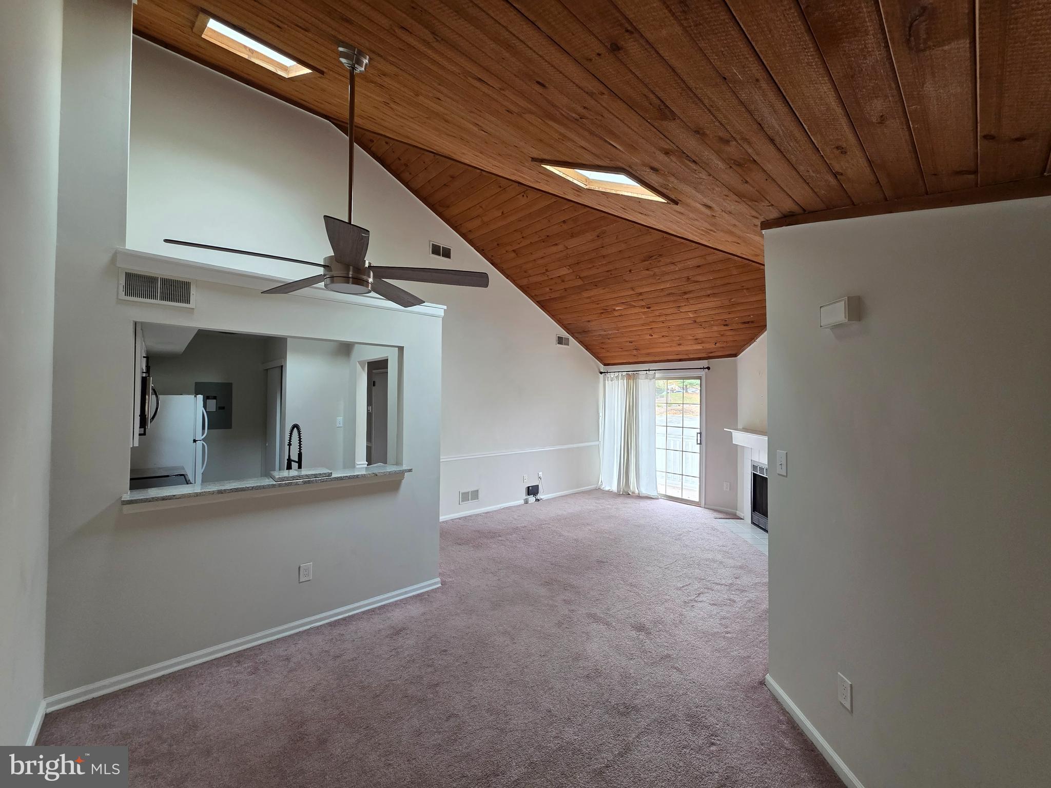 SAW MILL VALLEY - Residential Lease