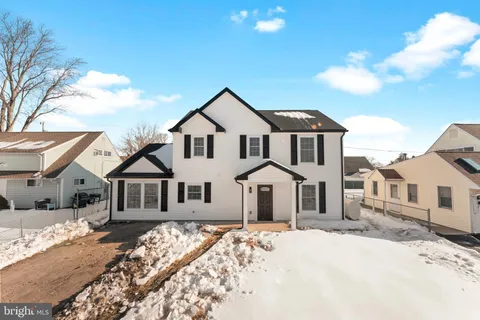 12 Geranium Road, Levittown, PA MLS: PABU2113854