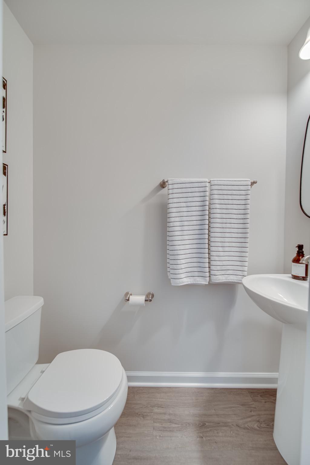 CARDINAL POINTE - Residential